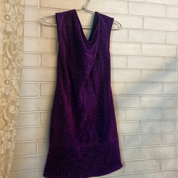 Dresses & Skirts - Party Dress